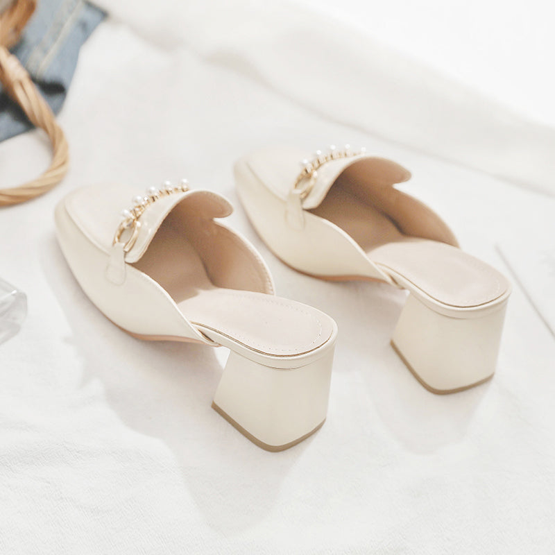 Mules à talons carrés Amelie Morin, chics et inspirées de Pinterest