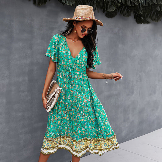 Robe bohème fleurie et vibrante par Amélie Morin