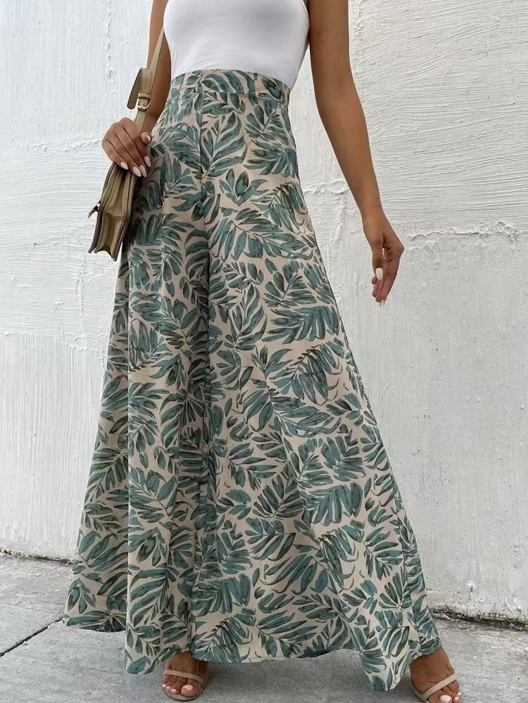 Pantalon large à imprimé floral chic par Amélie Morin