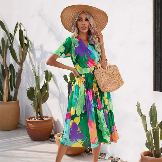 Robe midi d'été Amelie Morin à imprimé floral éclatant