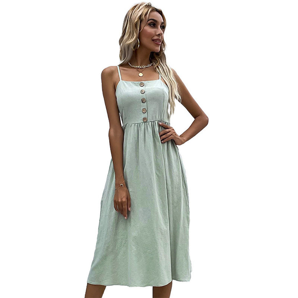 Robe midi chic de la collection été d'Amélie Morin