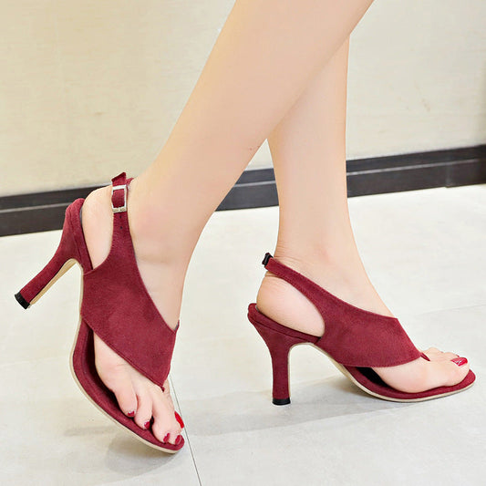 Sandales chics à talons hauts en daim par Amélie Morin