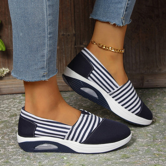Chaussures rayées légères à enfiler Amelie Morin pour femmes