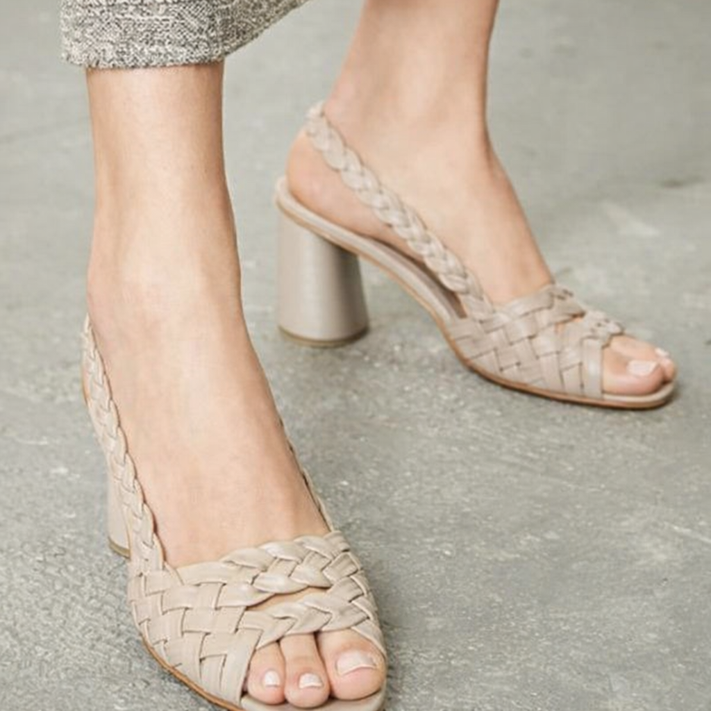 Sandales à talons tissées chics par Amélie Morin
