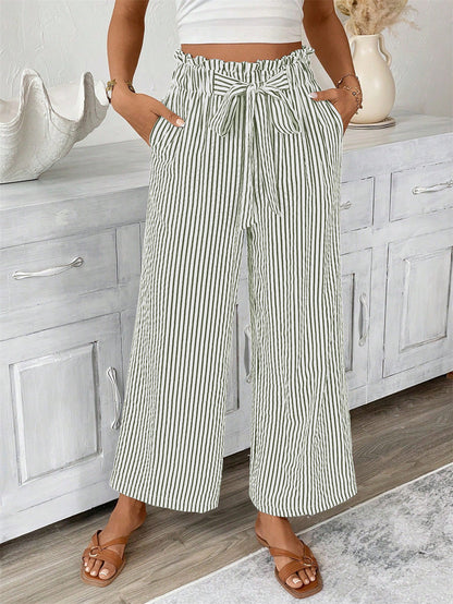 Pantalon rayé à jambes droites par Amélie Morin