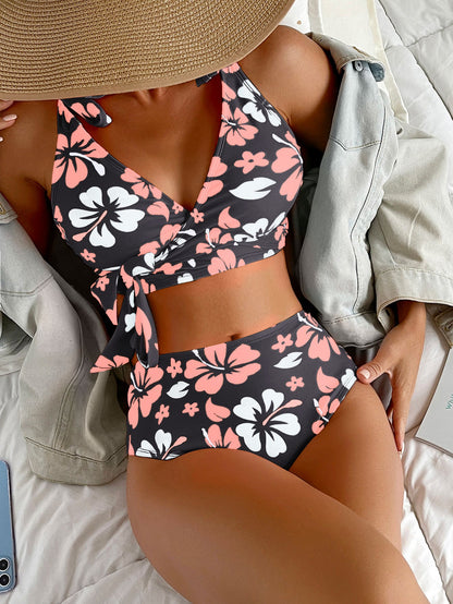 Bikini taille haute fleuri par Amélie Morin