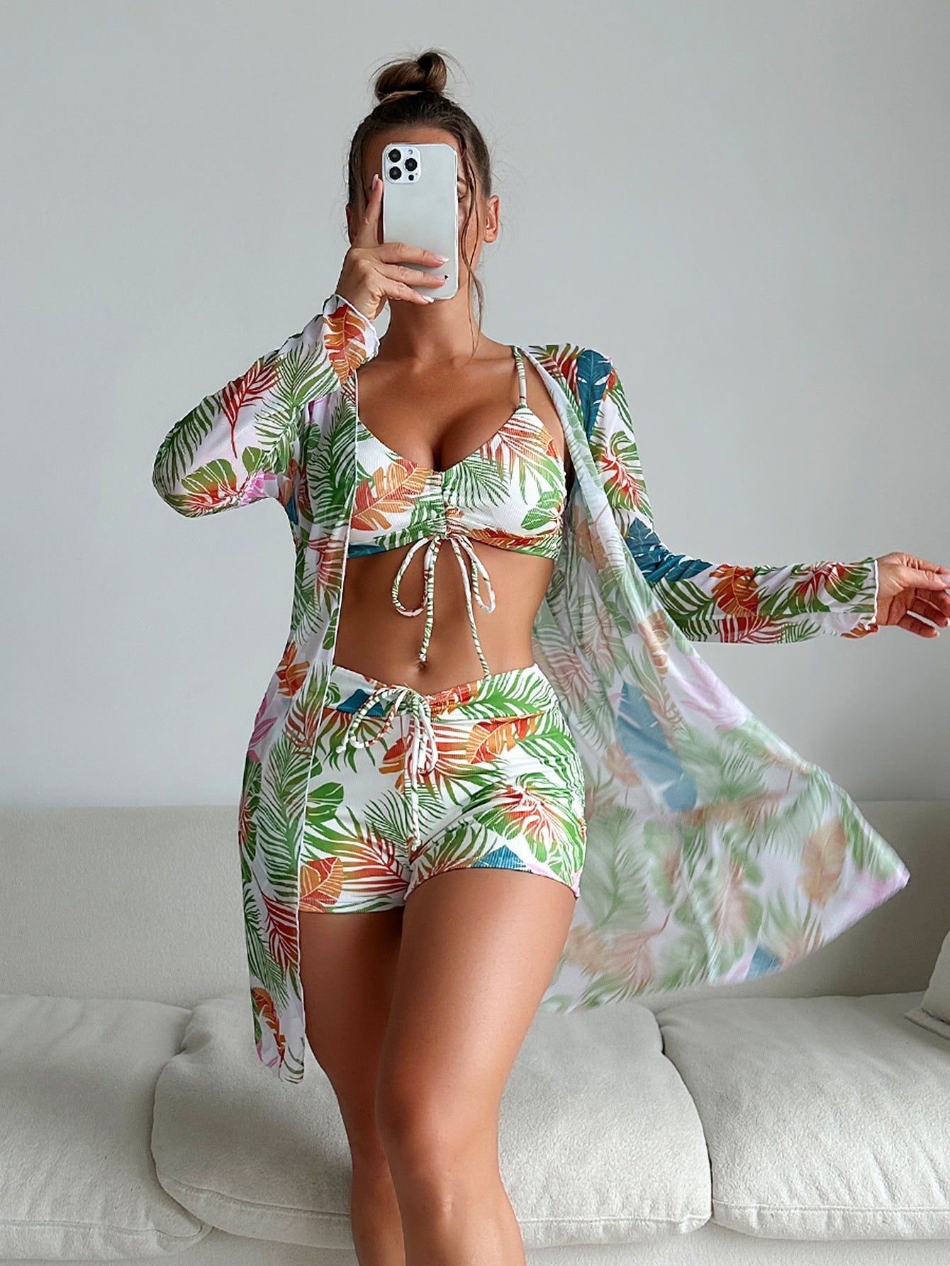 Ensemble bikini trois pièces Amélie Morin à imprimé vibrant