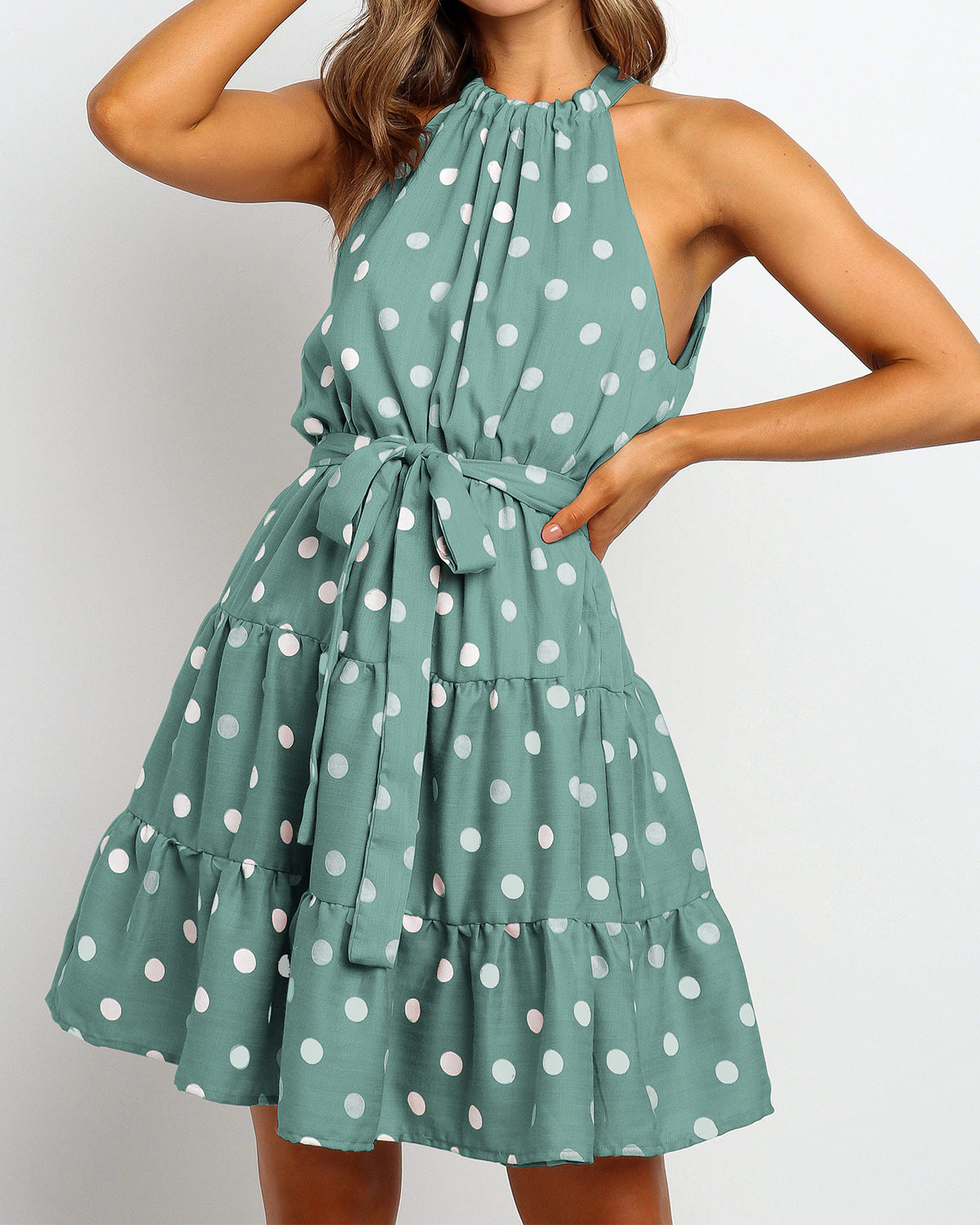 Robe dos nu à pois chic signée Amélie Morin