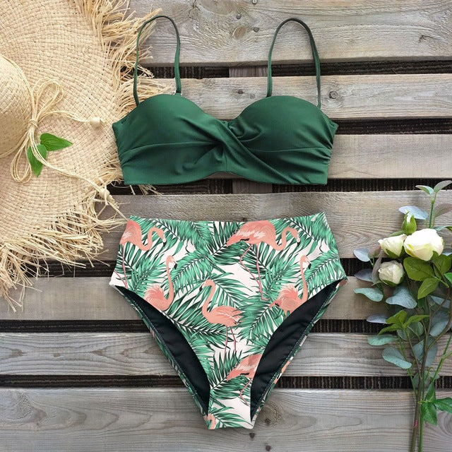 Bikini taille haute fleuri par Amélie Morin