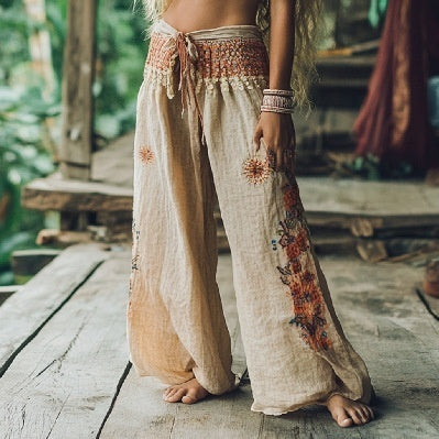 Pantalon taille haute fleuri élégant par Amélie Morin