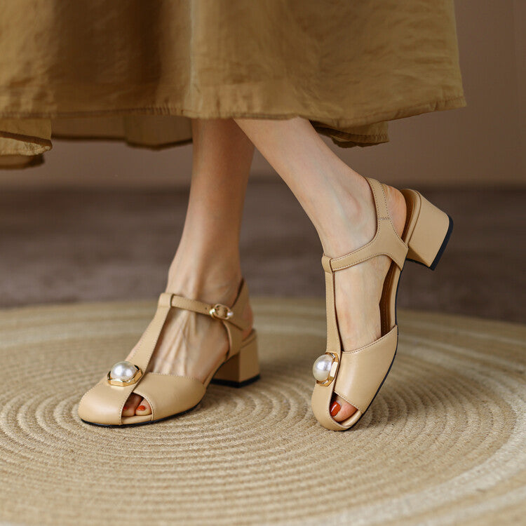 Chic T-Strap Elizabeth Ainsley Summer Sandals