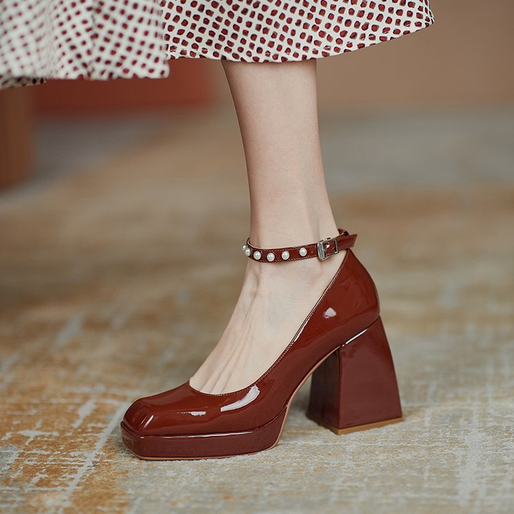 Escarpins chics à talons carrés Amelie Morin