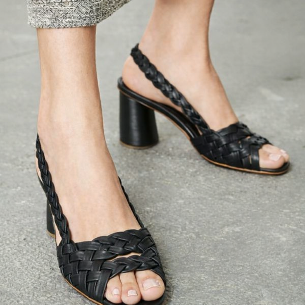 Sandales à talons tissées chics par Amélie Morin