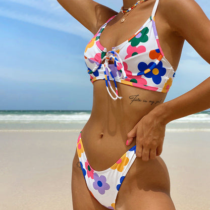 Bikini dos nu fleuri par Amélie Morin