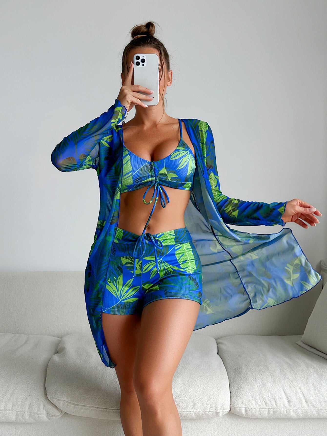 Ensemble bikini trois pièces Amélie Morin à imprimé vibrant
