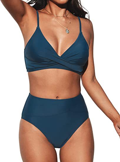 Ensemble bikini chic à nœud par Amélie Morin