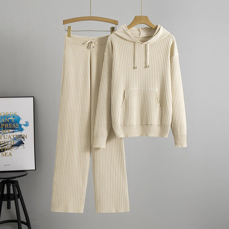 Ensemble à capuche tendance en maille par Amélie Morin