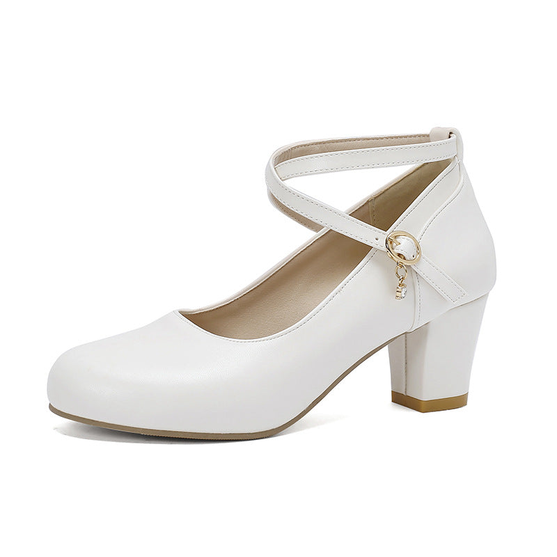Élégantes Mary Janes à talons compensés par Amélie Morin