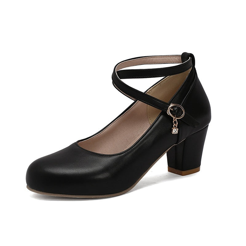 Élégantes Mary Janes à talons compensés par Amélie Morin