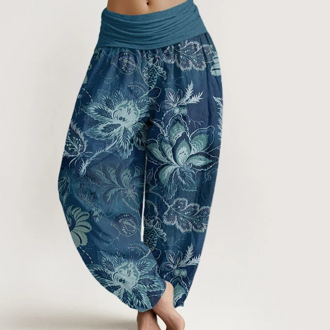 Pantalon large à imprimé floral rétro par Amélie Morin