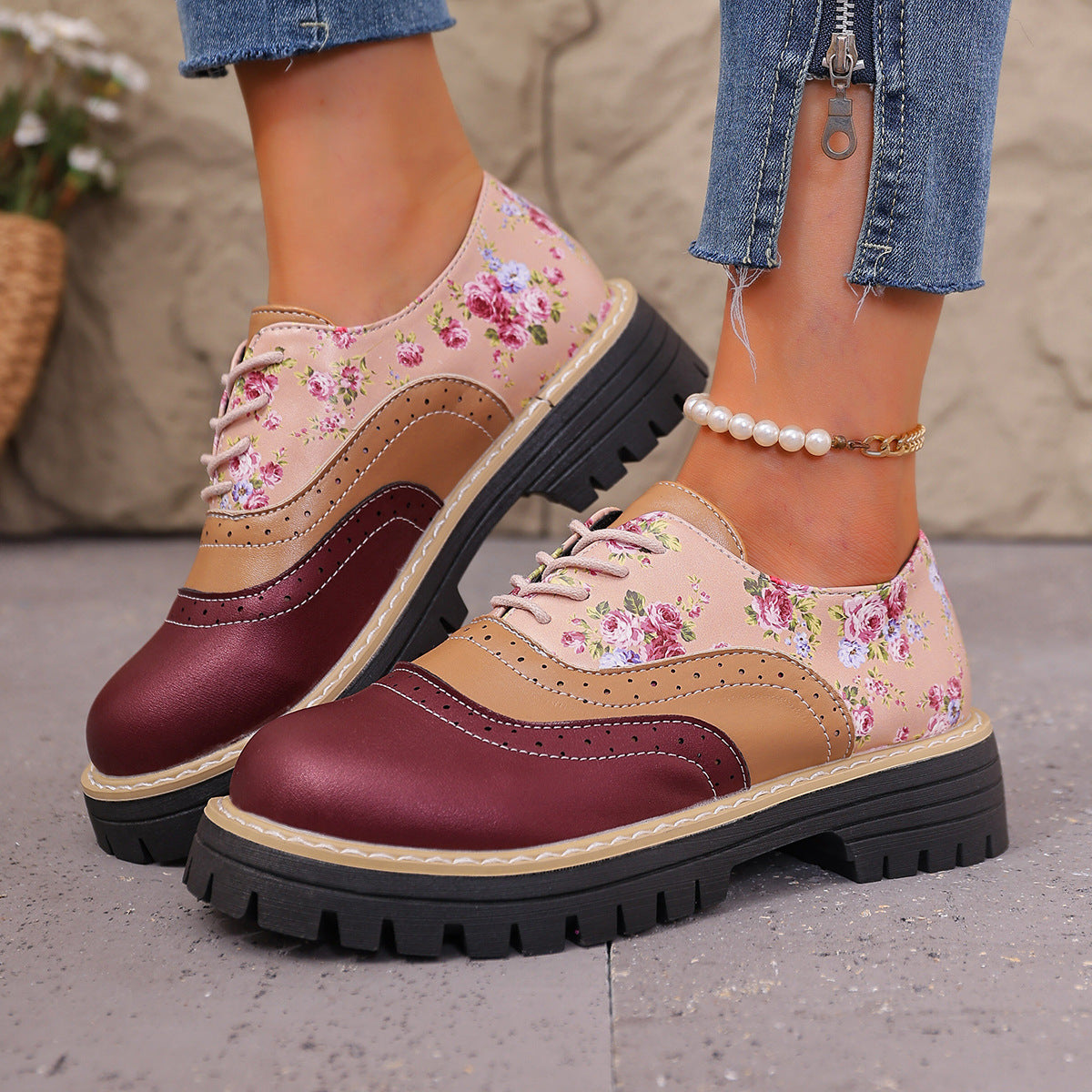Chaussures décontractées grandes tailles à imprimé floral chic Amelie Morin