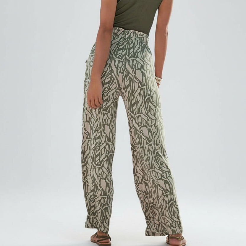 Pantalon large fleuri d'Amélie Morin