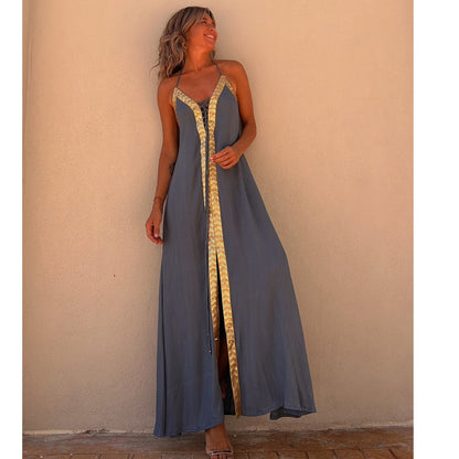 Robe élégante à lacets et col halter signée Amélie Morin