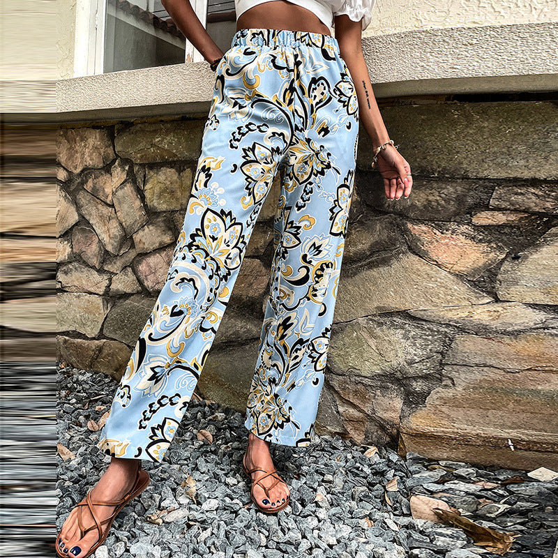Pantalon droit à imprimé floral par Amélie Morin