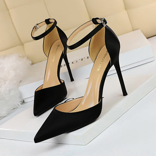 Elegant Silk Pointed Heels by Elizabeth Ainsley