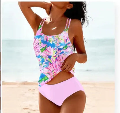 Maillots de bain rétro taille haute par Amélie Morin