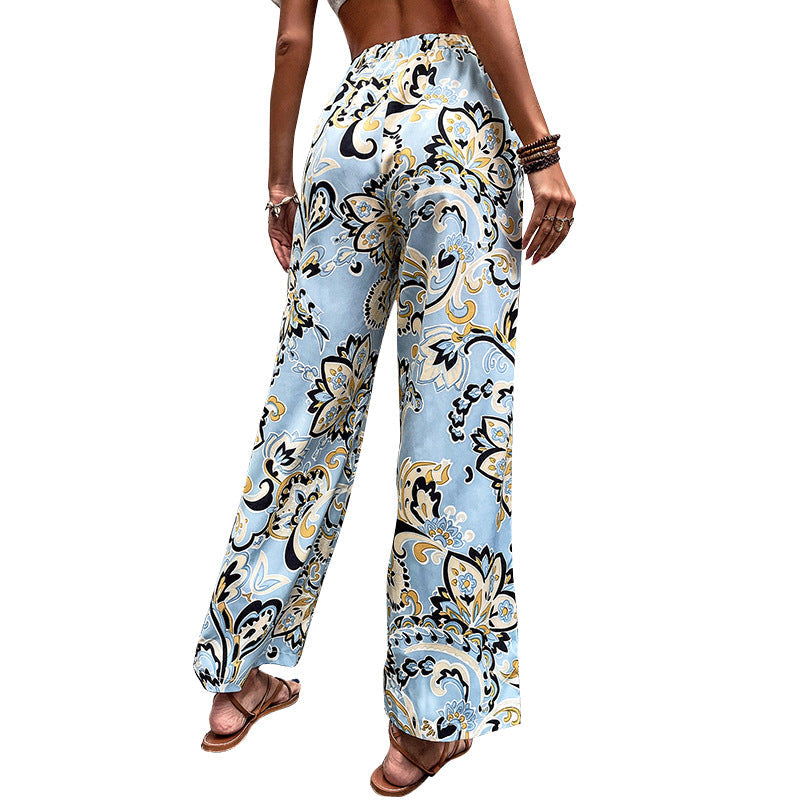 Pantalon droit à imprimé floral par Amélie Morin