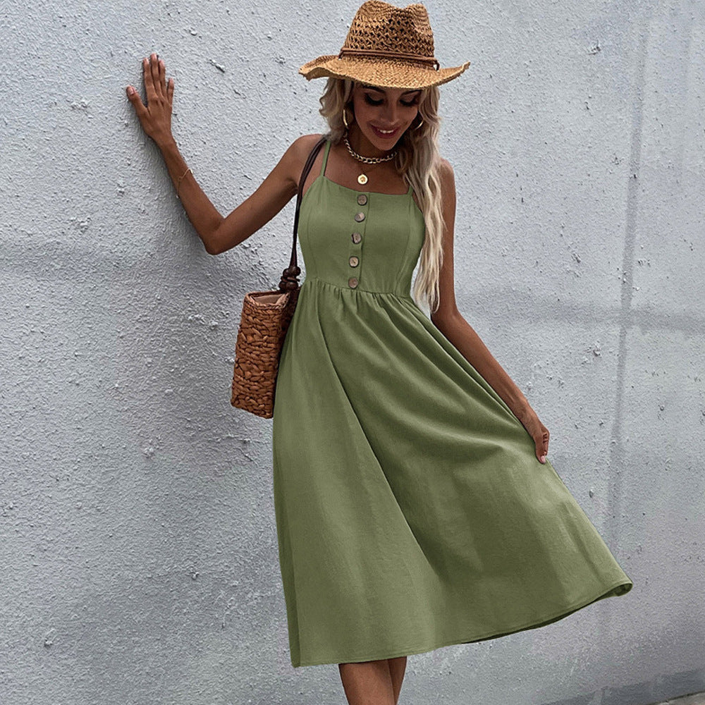 Robe midi chic de la collection été d'Amélie Morin