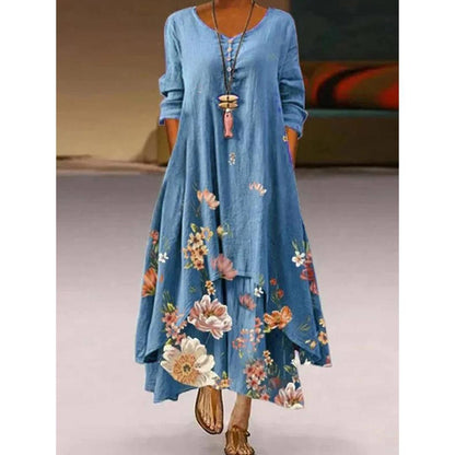 Robe trapèze florale artistique par Amélie Morin