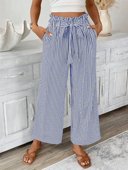 Pantalon rayé à jambes droites par Amélie Morin