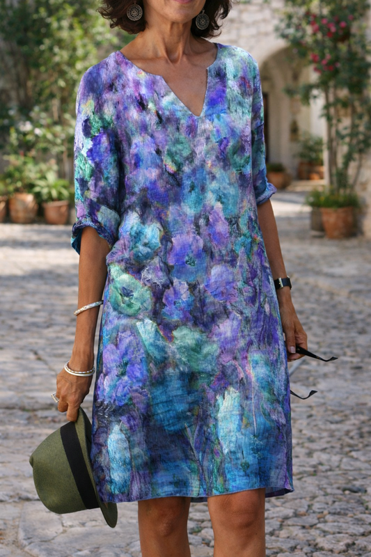 Robe imprimée à col en V aux couleurs vives signée Amélie Morin