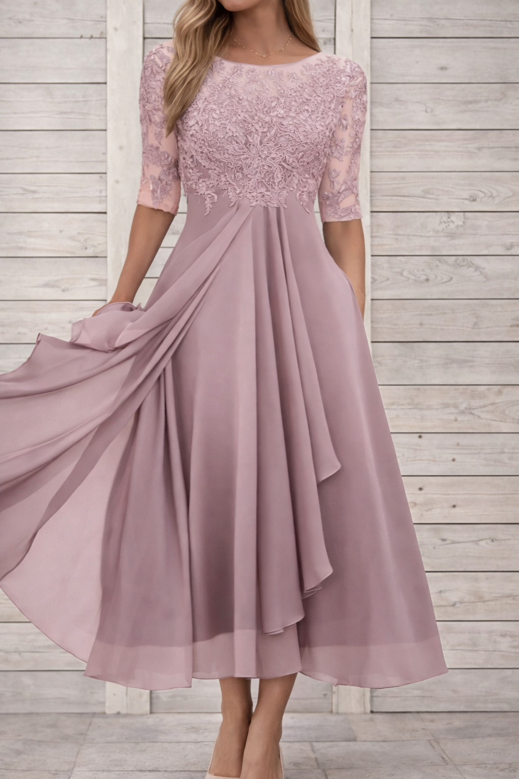 Élégante robe de soirée midi en dentelle Amélie Morin