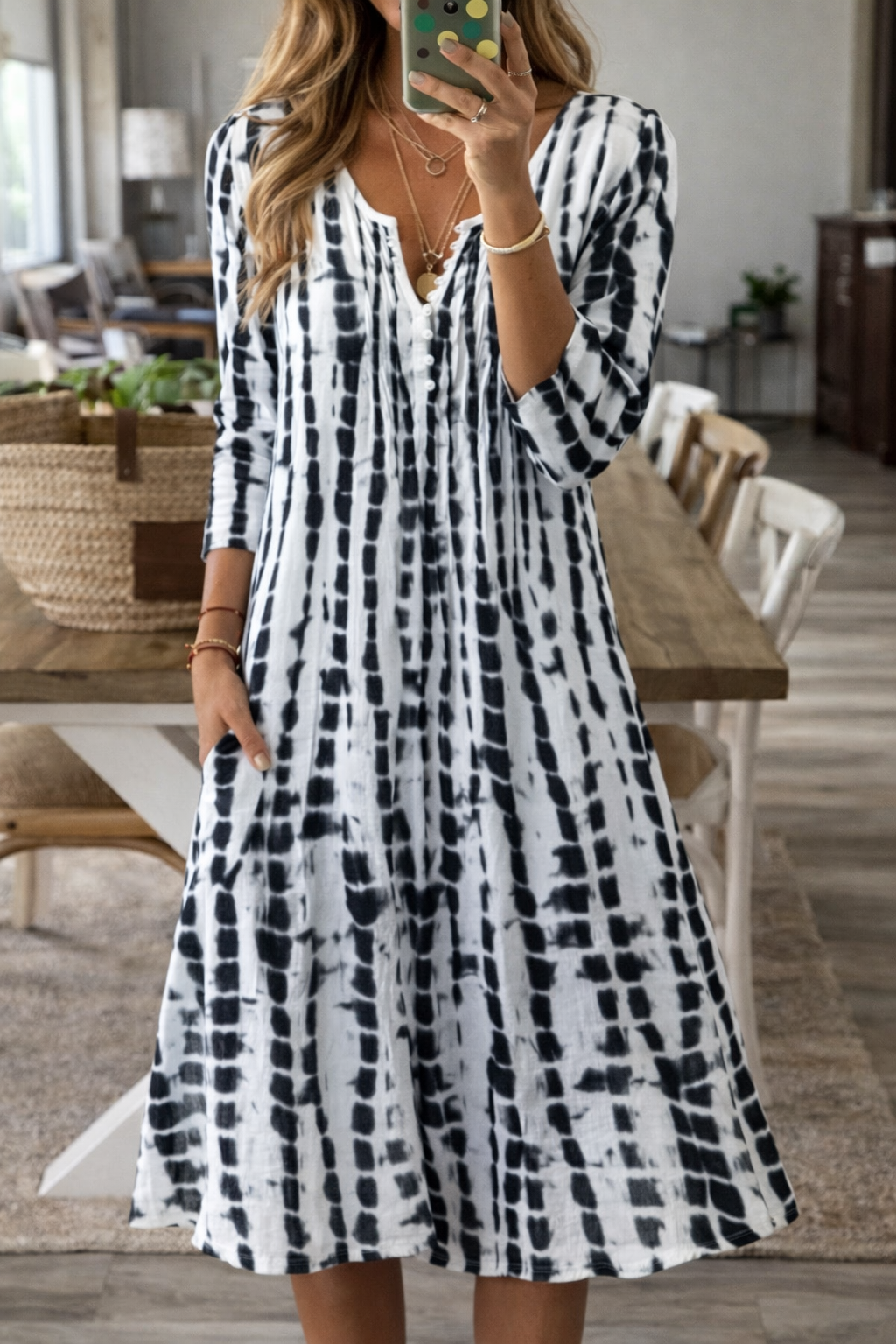Robe midi chic trapèze Amelie Morin pour tous les jours