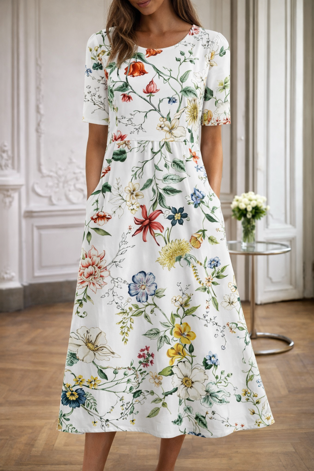 Robe à col rond imprimée de fleurs par Amélie Morin
