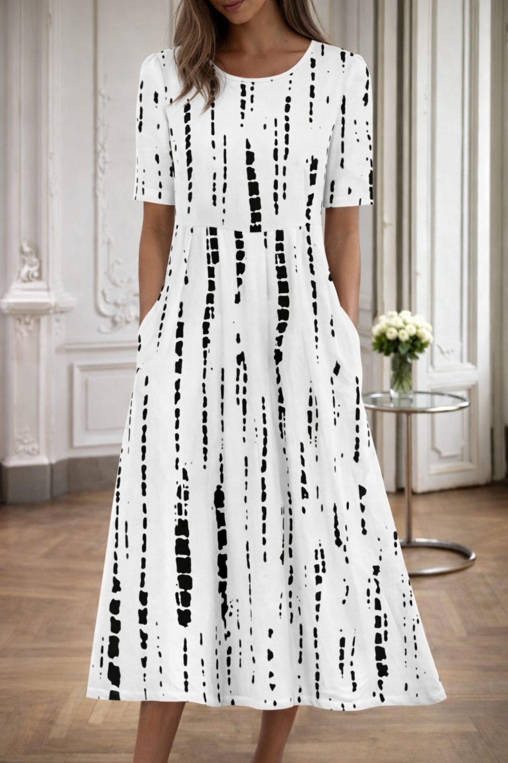 Robe à col rond imprimée de fleurs par Amélie Morin