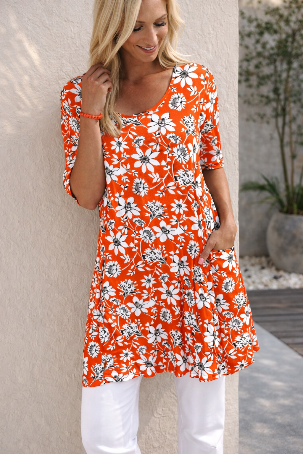 Robe à poches imprimée à fleurs par Amélie Morin