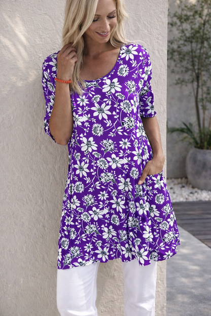 Robe à poches imprimée à fleurs par Amélie Morin
