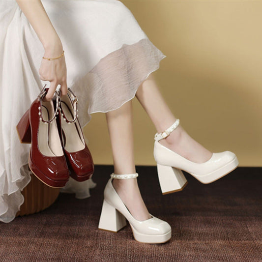 Chic Block Heel Pumps Elizabeth Ainsley High Heels