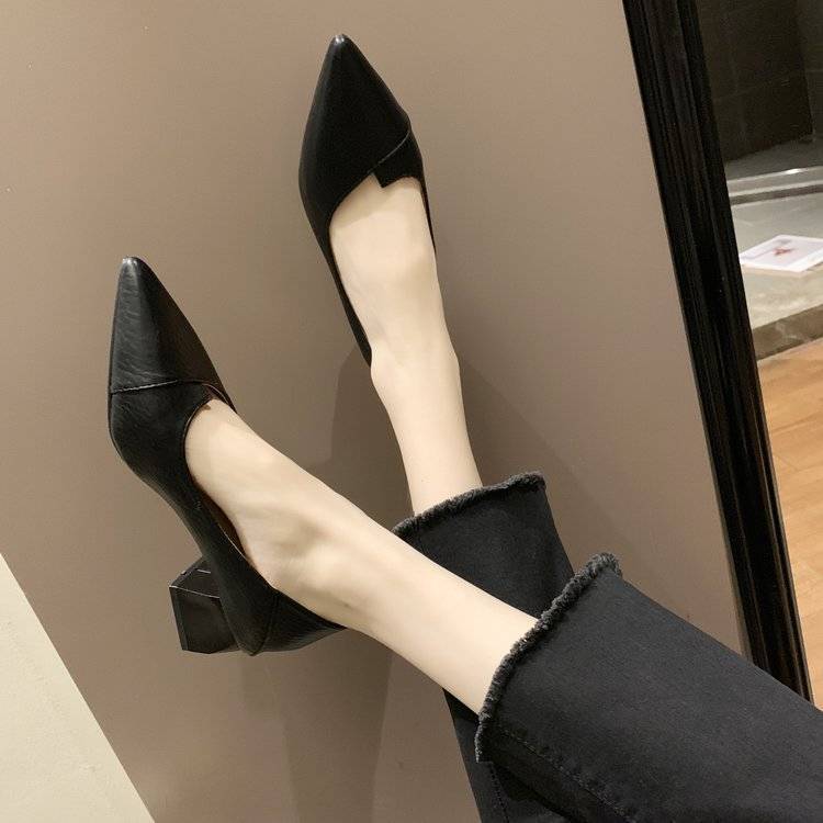 Escarpins à talons carrés polyvalents d'Amélie Morin