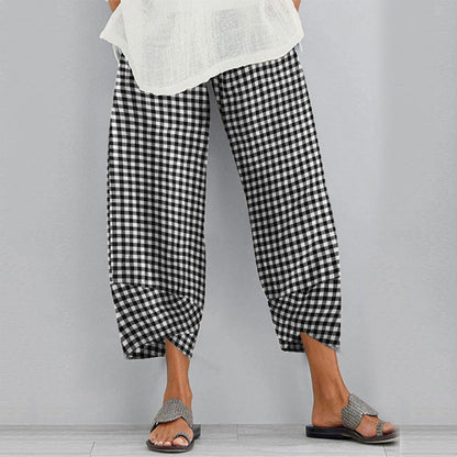 Pantalon court à carreaux polyvalent par Amélie Morin