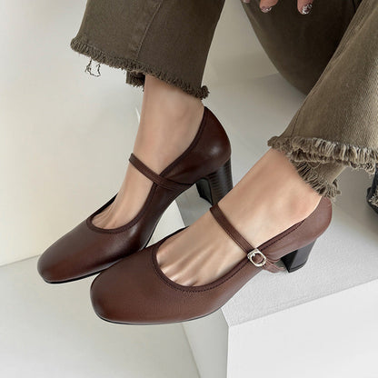 Retro Mary Jane Heels by Elizabeth Ainsley