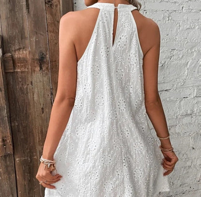 Robe sans manches en dentelle chic Amélie Morin