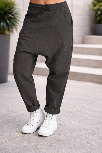 Pantalon harem en coton Amelie Morin coupe décontractée