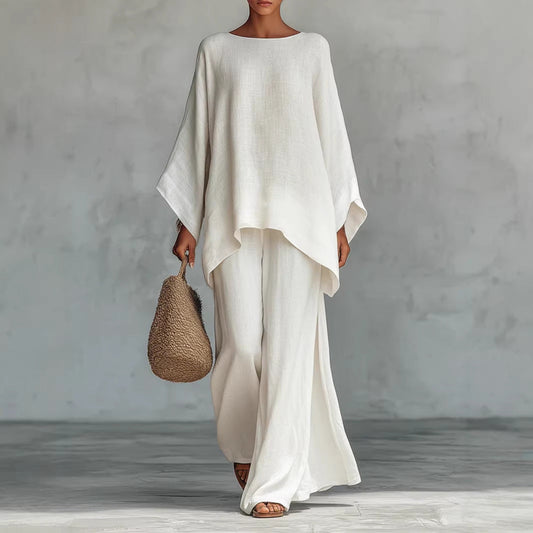 Ensemble minimaliste pour femme composé d'un haut décontracté et d'un pantalon large