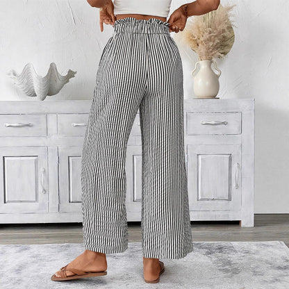 Pantalon rayé à jambes droites par Amélie Morin