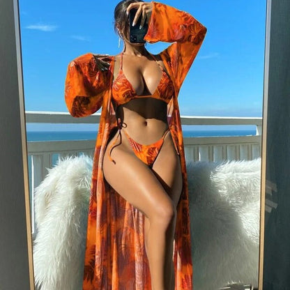 Ensemble bikini à manches longues Amélie Morin à imprimé floral vibrant